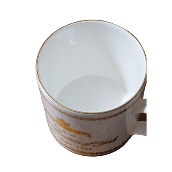 Vtg Commemorative Royal Birth Cup H.R.H. Princess Beatrice of York 8 August 1988 - Picture 7 of 9